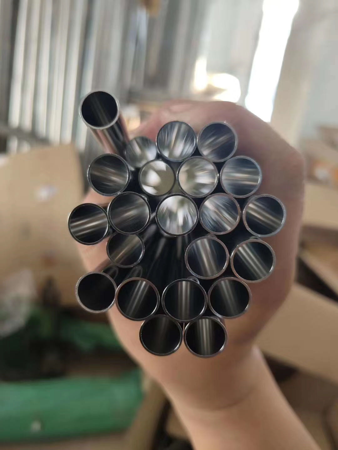 304不銹鋼管需求恢復(fù)緩慢，料今跌幅收窄，部分品種或止跌趨穩(wěn)